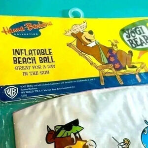 Vintage Yogi Bear Inflatable Beach Ball  Hannah Barbera Pool Kids Sun Play Sand